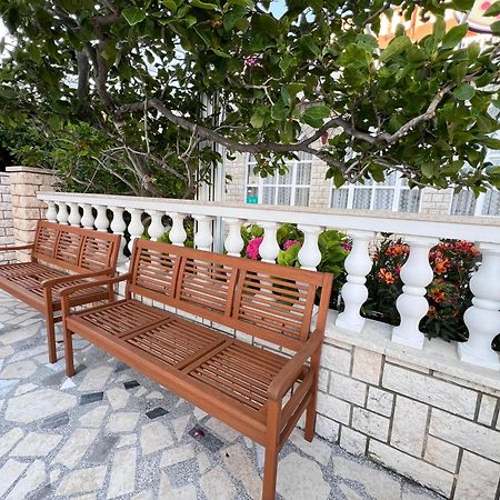 Bed & Breakfast Rab Palit Екстериор снимка