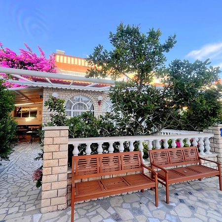 Bed & Breakfast Rab Palit Екстериор снимка
