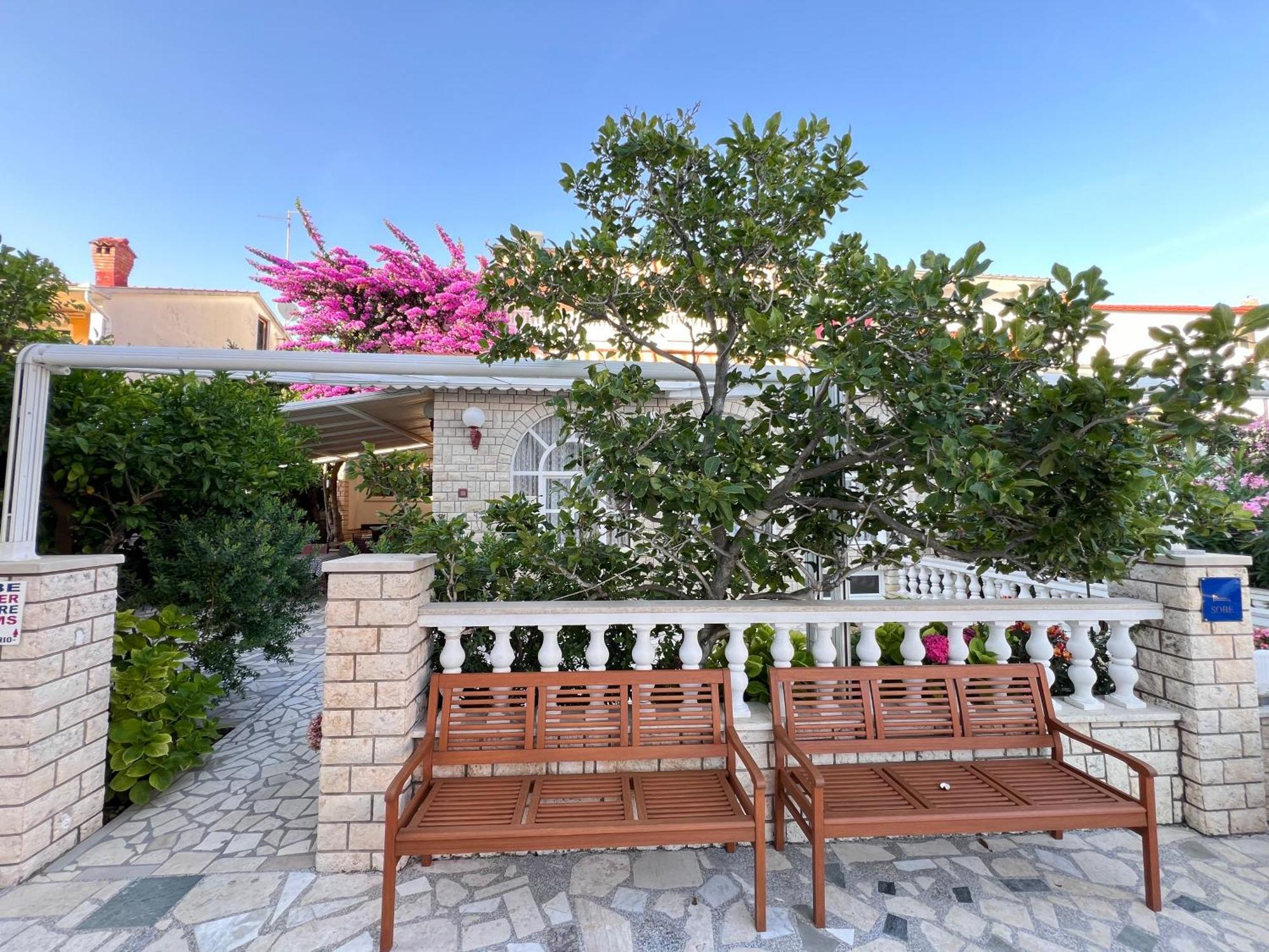 Bed & Breakfast Rab Palit Екстериор снимка